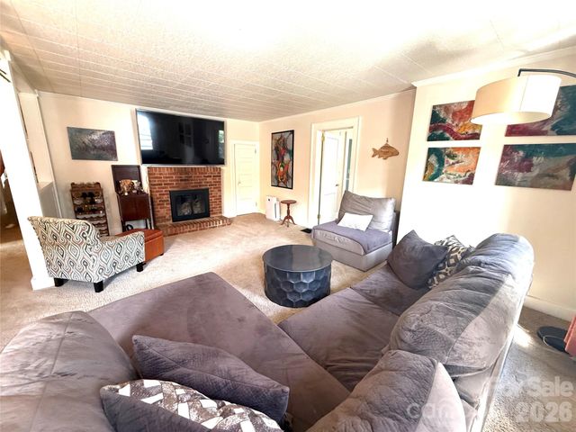 112 Elwood Street, Kannapolis, NC 28081