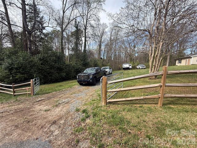 112 Elwood Street, Kannapolis, NC 28081