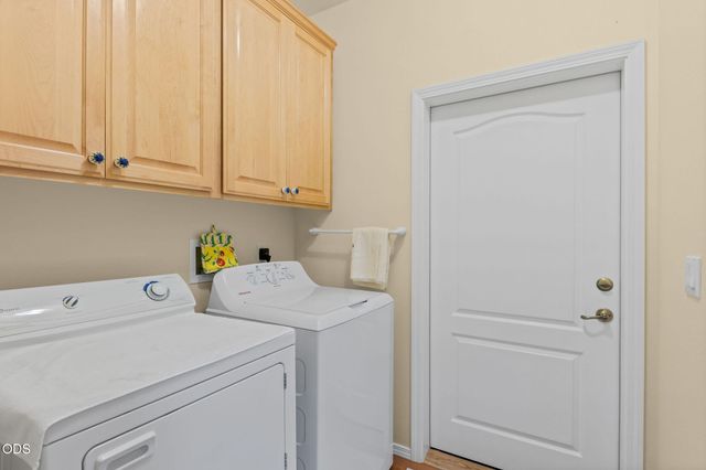 509 Carter Drive, Grants Pass, OR 97526