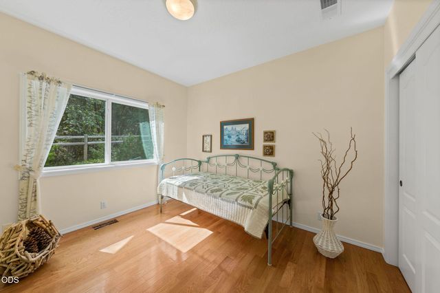 509 Carter Drive, Grants Pass, OR 97526