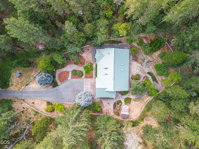 509 Carter Drive, Grants Pass, OR 97526