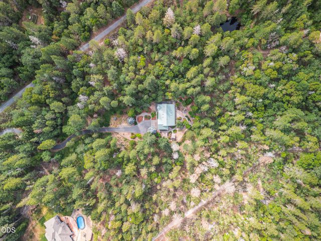 509 Carter Drive, Grants Pass, OR 97526