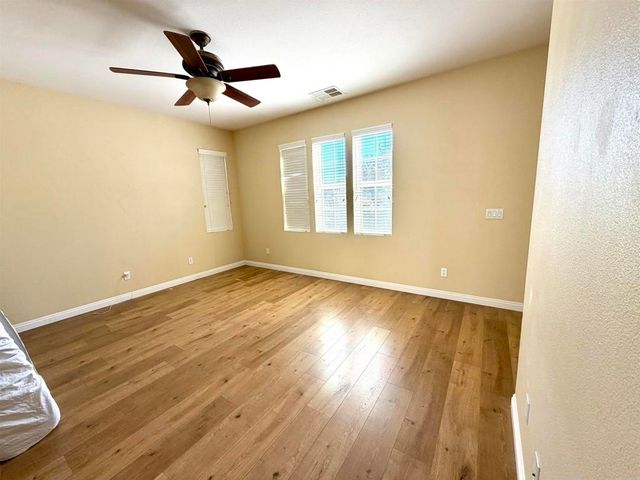 5640 Shasta Daisy Trail, San Diego, CA 92130