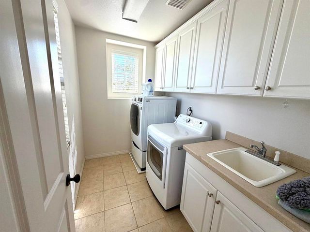 5640 Shasta Daisy Trail, San Diego, CA 92130