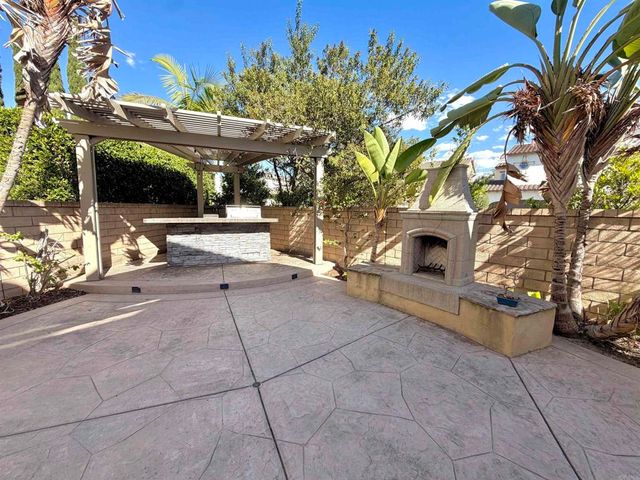 5640 Shasta Daisy Trail, San Diego, CA 92130