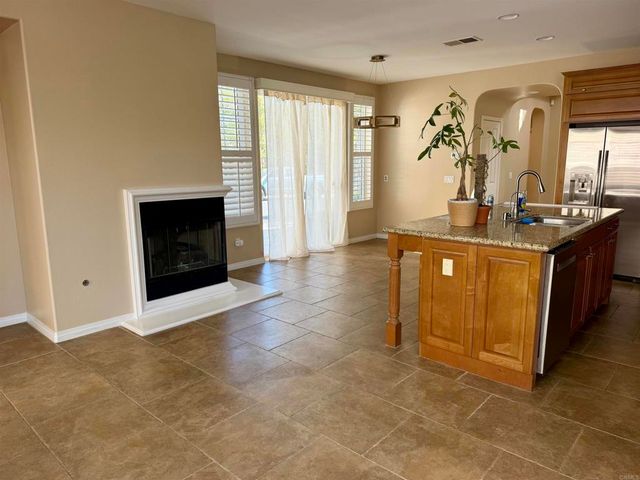 5640 Shasta Daisy Trail, San Diego, CA 92130
