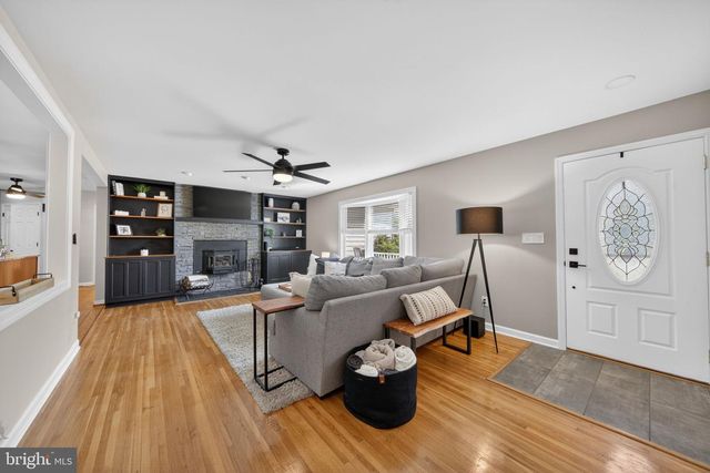 3921 SAINT PAUL RD, Hampstead, MD 21074