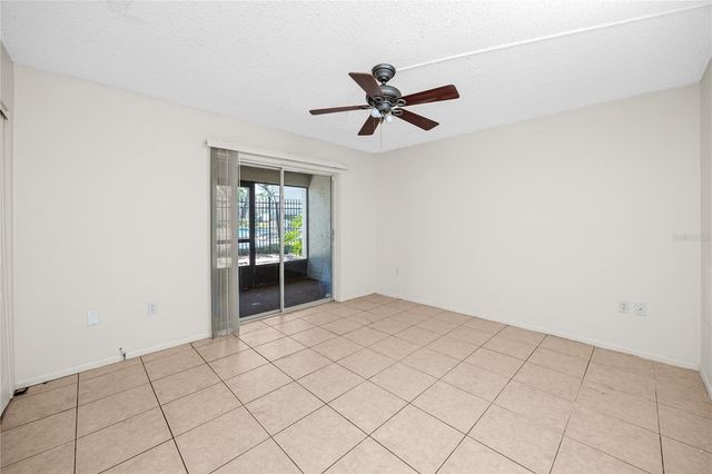 14424 REUTER STRASSE CIRCLE 104, Tampa, FL 33613