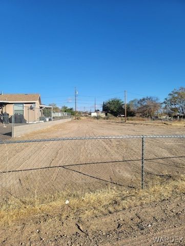 721 Sunrise Avenue, Kingman, AZ 86409