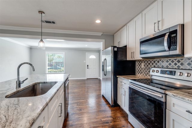 11307 Aledo Drive, Dallas, TX 75228