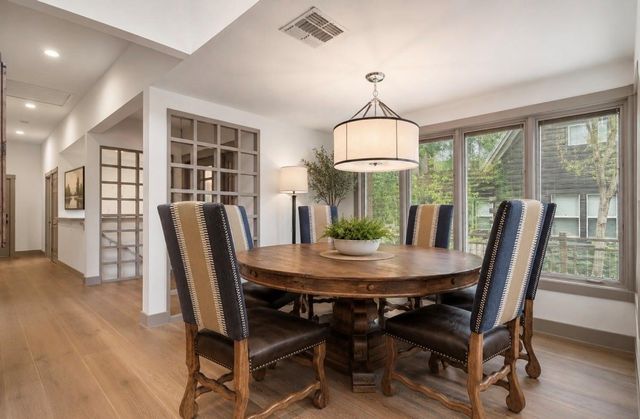 745 Lookout Drive, Lakehills, TX 78063