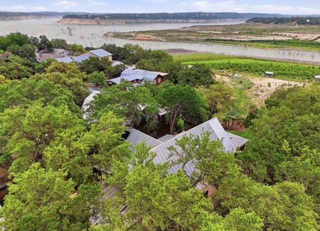 745 Lookout Drive, Lakehills, TX 78063