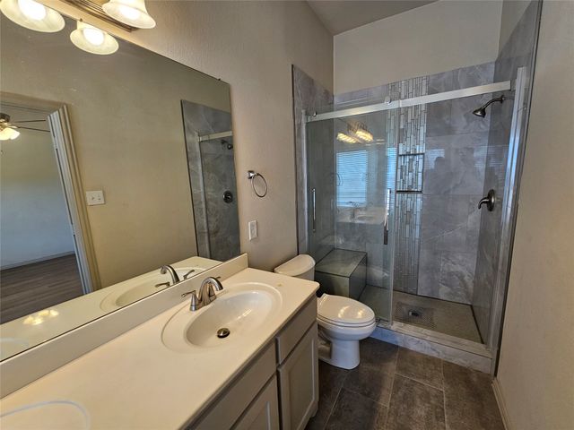 393 Ivan Drive, Lewisville, TX 75067