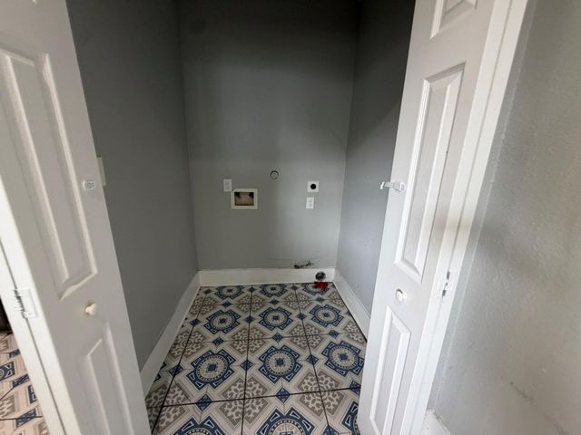 9405 Ashville Drive, Houston, TX 77051
