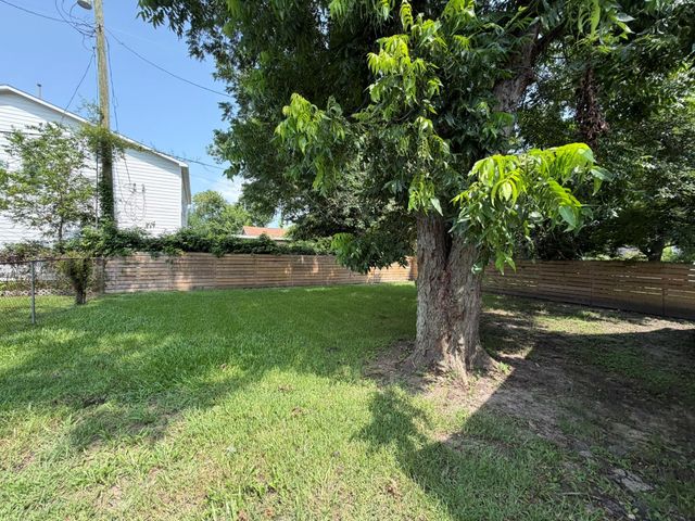 9405 Ashville Drive, Houston, TX 77051