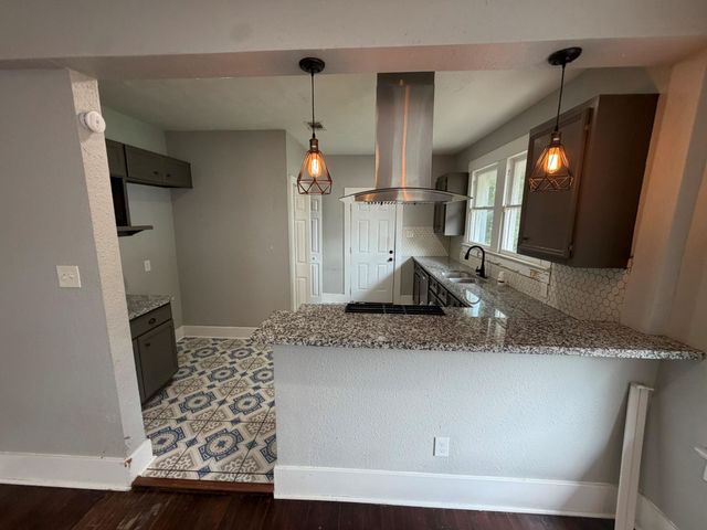 9405 Ashville Drive, Houston, TX 77051