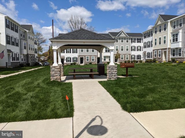 9 STOCKTON LN, Hatboro, PA 19040