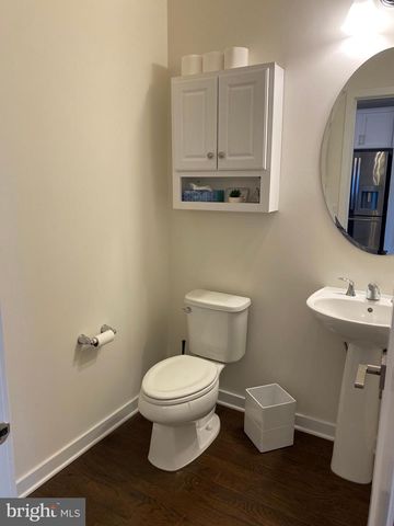 9 STOCKTON LN, Hatboro, PA 19040