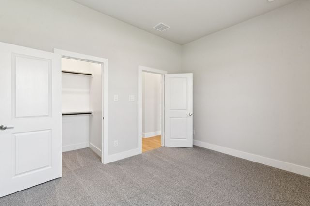 4411 point rider Avenue, Waxahachie, TX 75165