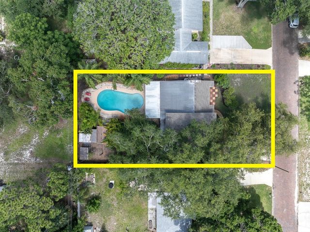 6237 13TH AVENUE S, Gulfport, FL 33707