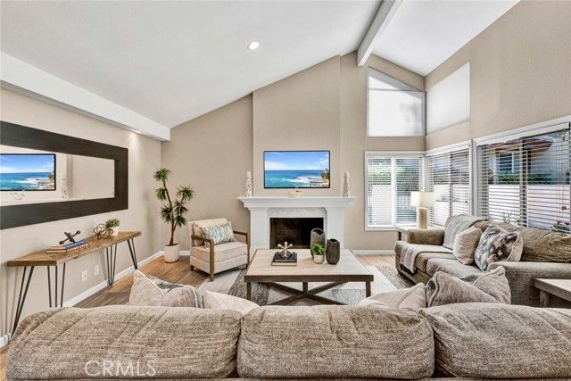 8466 Idlewild, Huntington Beach, CA 92646