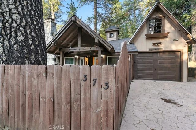 373 Redwood Lane, Crestline, CA 92325