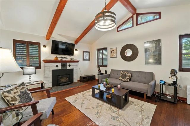 373 Redwood Lane, Crestline, CA 92325