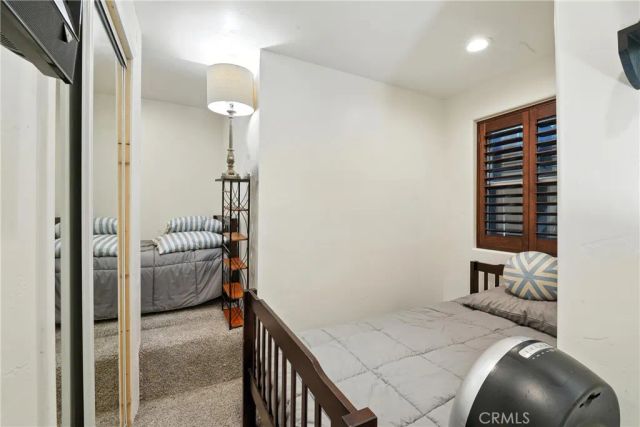 373 Redwood Lane, Crestline, CA 92325