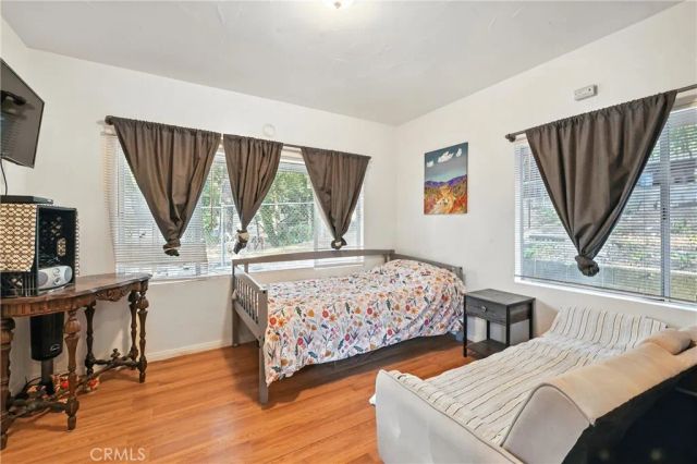 373 Redwood Lane, Crestline, CA 92325