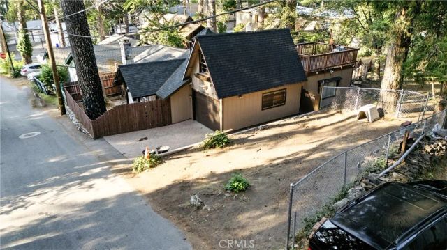 373 Redwood Lane, Crestline, CA 92325