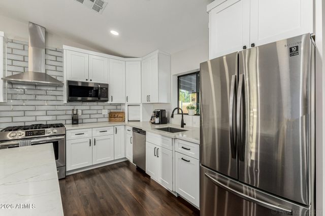 2407 S ALLRED Drive, Tempe, AZ 85282