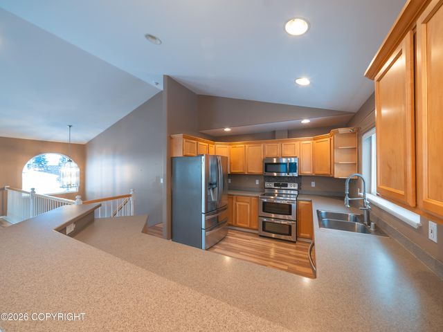 5424 Cape Seville Drive, Anchorage, AK 99516