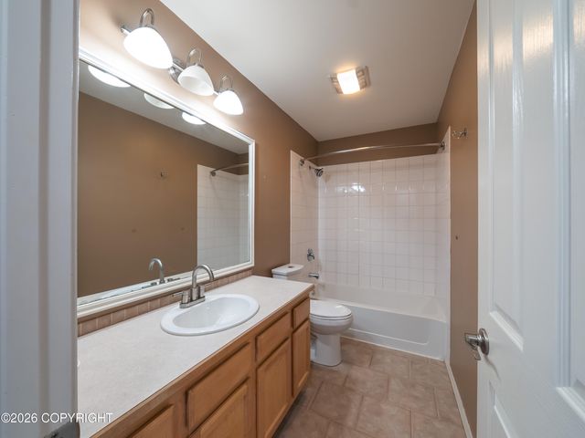 5424 Cape Seville Drive, Anchorage, AK 99516