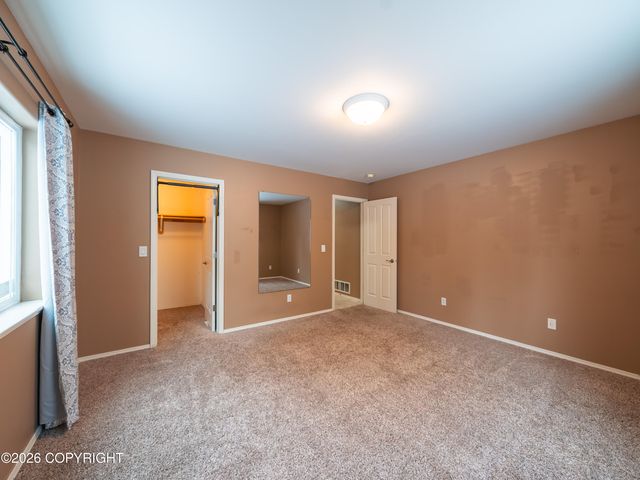 5424 Cape Seville Drive, Anchorage, AK 99516