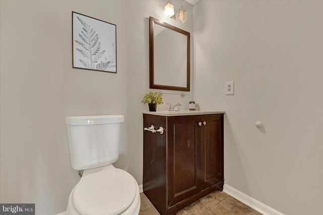 45 HYACINTH RD, Baltimore, MD 21234