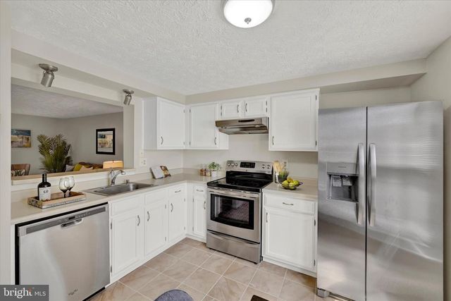 45 HYACINTH RD, Baltimore, MD 21234