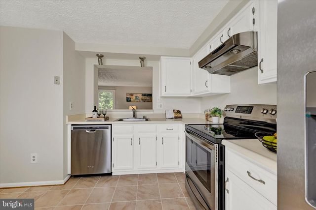 45 HYACINTH RD, Baltimore, MD 21234
