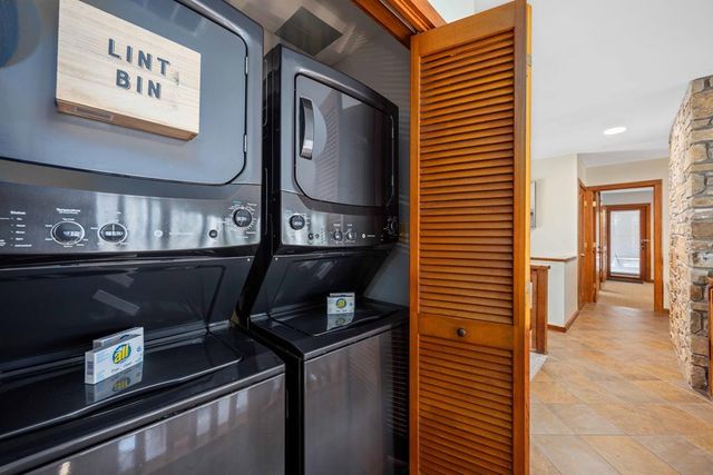 1441 Oak Creek Circle, Pine Mountain, GA 31822