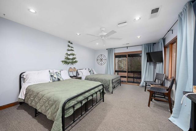 1441 Oak Creek Circle, Pine Mountain, GA 31822