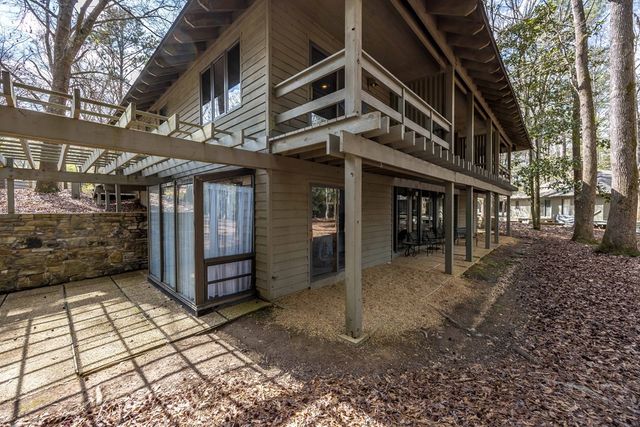 1441 Oak Creek Circle, Pine Mountain, GA 31822