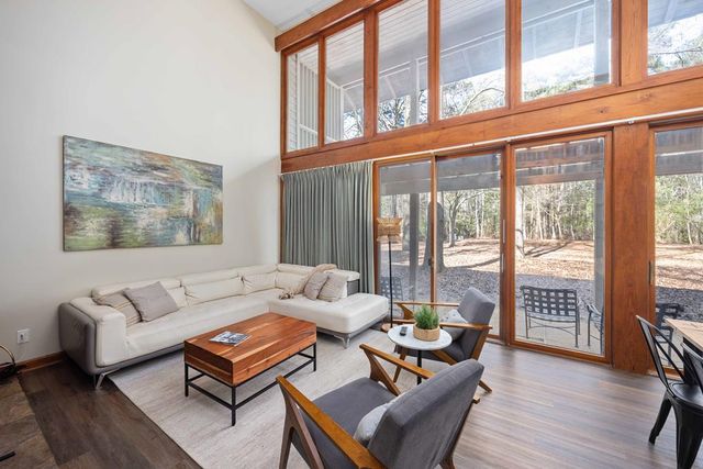 1441 Oak Creek Circle, Pine Mountain, GA 31822