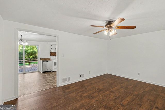 6322 PINE FROST Drive, Douglasville, GA 30135