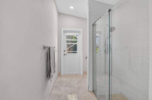 11845 Island Lakes Lane, Boca Raton, FL 33498