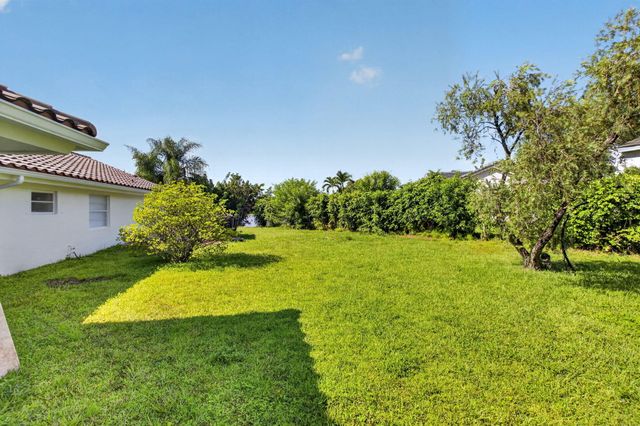 11845 Island Lakes Lane, Boca Raton, FL 33498
