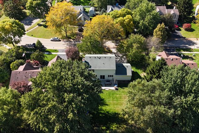 6405 Plainview Road, Gurnee, IL 60031