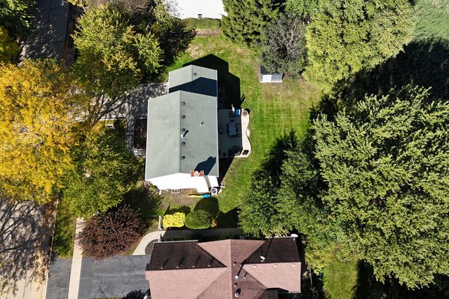 6405 Plainview Road, Gurnee, IL 60031