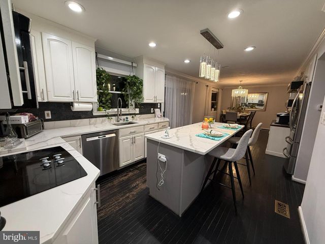 10417 SWEEPSTAKES RD, Damascus, MD 20872