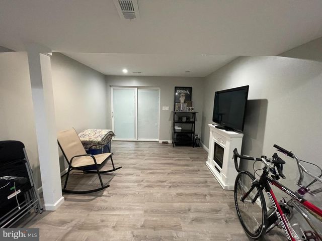 10417 SWEEPSTAKES RD, Damascus, MD 20872