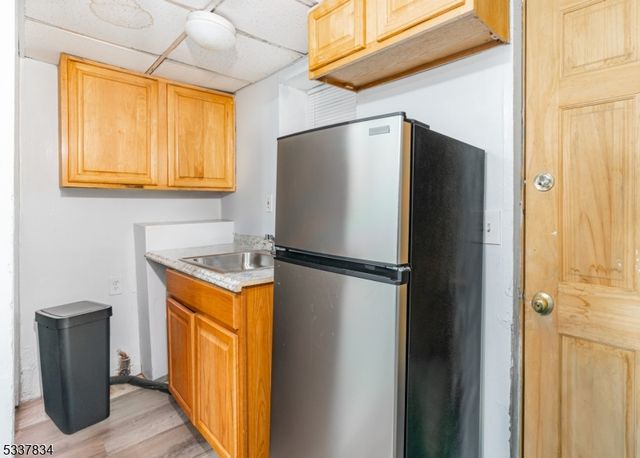 115 Highland Ave, Newark City, NJ 07104