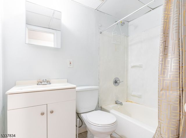 115 Highland Ave, Newark City, NJ 07104